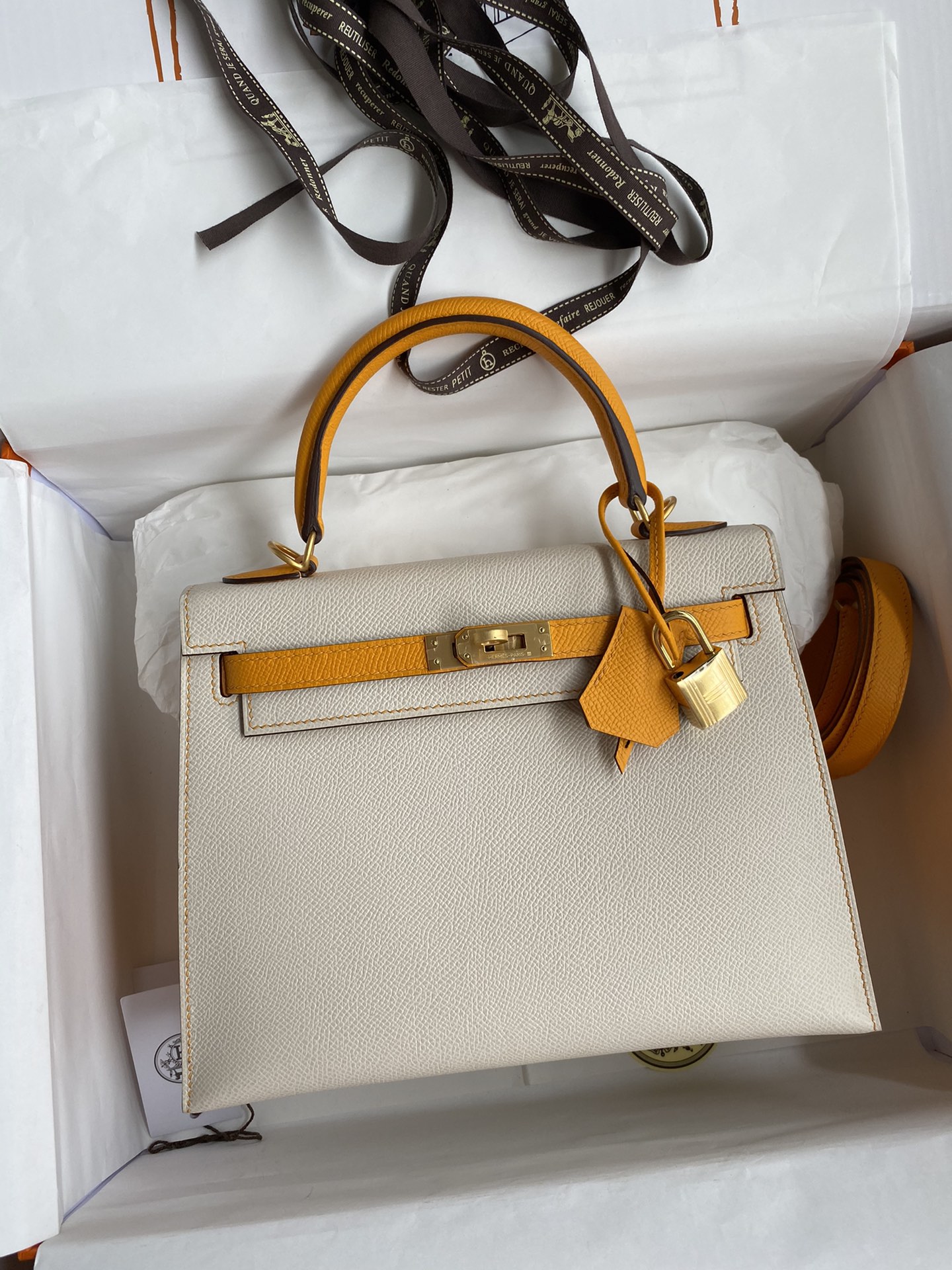 Hermes Kelly 25cm Handbag Shoulder Bag in Craie Yellow Epsom Leather